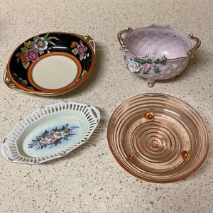 Lot of 4 vintage dishes